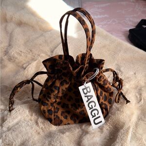 BAGGU Leopard Drawstring Bag